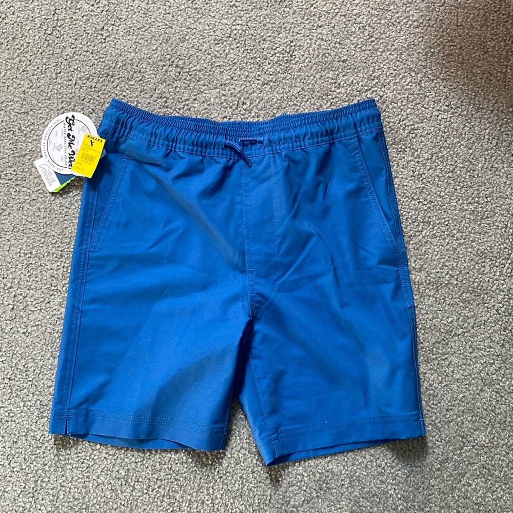💦 bnwt boys swim trunks size M